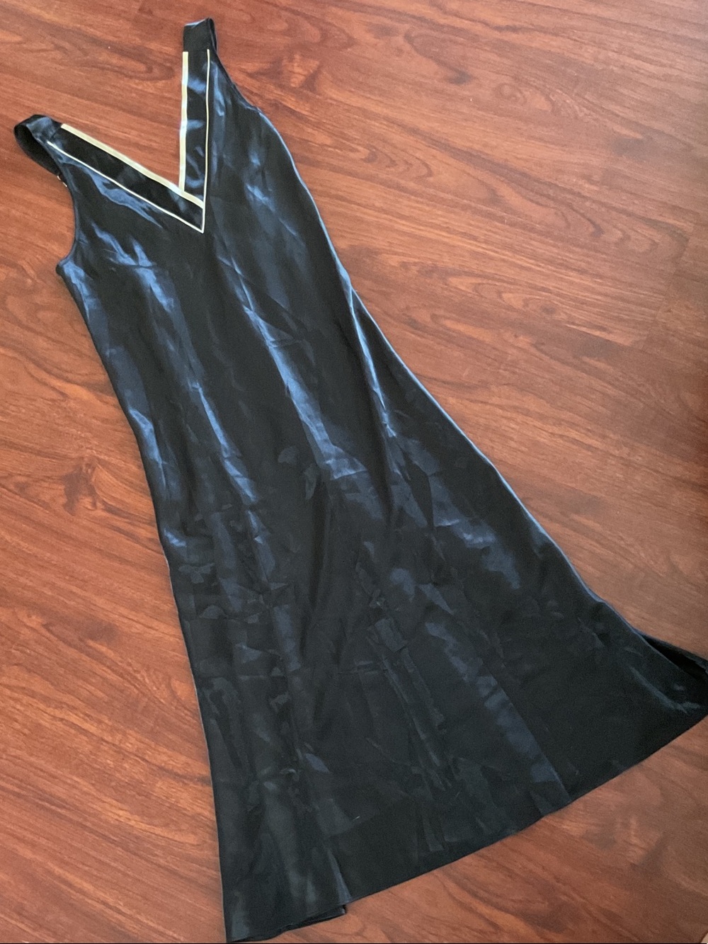Jones New York Black silky v-neck dress with adjustable straps